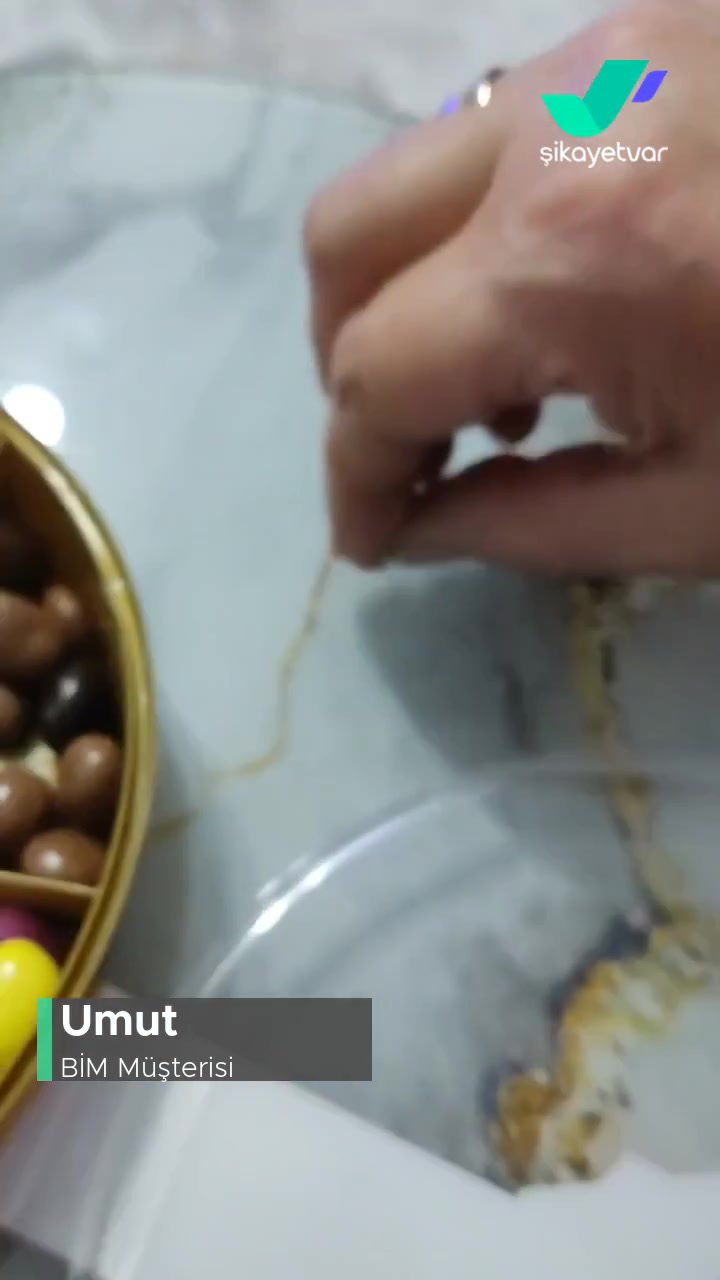 BİM Aldığımız Hazine Markasının İçinden Taş Çıkması videonun kapak resmi