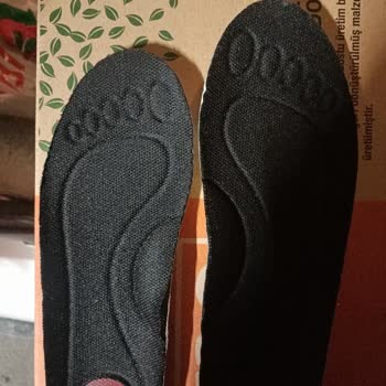 FLO Kinetix Çocuk Spor Ayakkabı Hatalı Üretim!