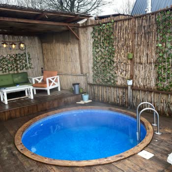 Quick Tatil Böceklerle Dolu Bungalov Hayal Kırıklığı