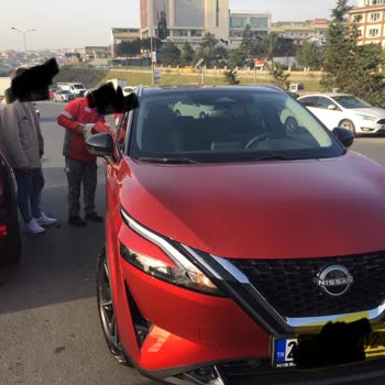Nissan Sıfır Araç İle 1,6 Km'lik Benzinliğe Giderken Yolda Kalmam, İlgisizlik