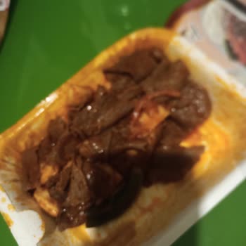 Usta Dönerci Viaport Venezia'dan Hayal Kırıklığı Yaşatan İskender Siparişi