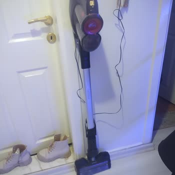 PHILIPS Ev Aletleri Philips Şarjlı Süpürge Kirik