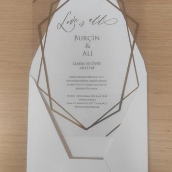 Theweddingistanbul (Instagram) Davetiye Görseldekiyle Alakasız