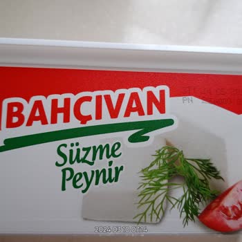 Bahçıvan Süzme Peynir İçinden Çıkan Ölü Kurtçuk