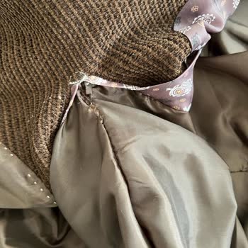 Efor Mağazacılık Efor Marka Ceket 5 Ayda Paramparça Oldu