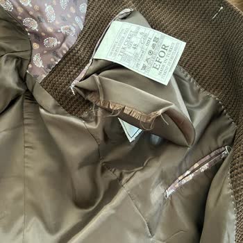 Efor Mağazacılık Efor Marka Ceket 5 Ayda Paramparça Oldu