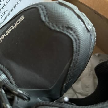 İki Büyük Marka Ürün Hatasını Kabul Etmiyor Lumberjack/In Street