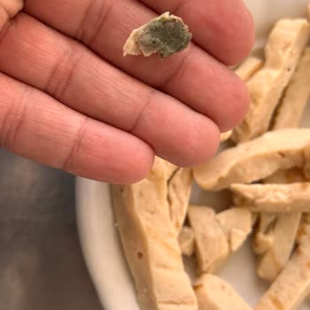 Lezita Tavuk Fileto İçinden Kemik Parçaları Çıktı