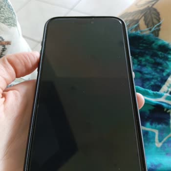 Teknosa Ekran Koruyucu Eksikliği