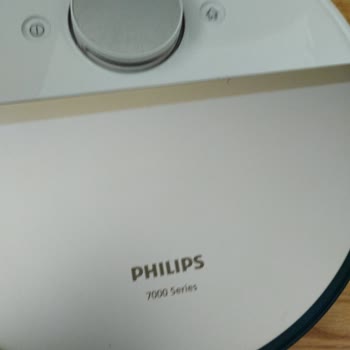 PHILIPS Ev Aletleri Philips 7000 Ev Temizlik Robotu