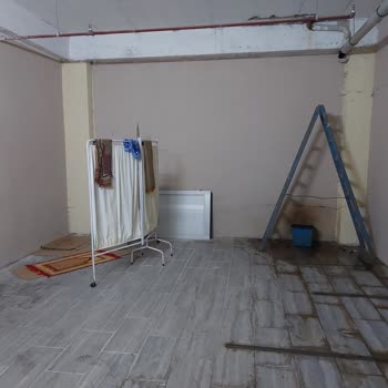 Starpark 45 Park AVM'de Mescit Yeri Belli Değil Girişini Bulabileni Tebrik Ediyorum