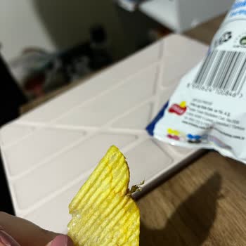Ruffles Cipsten Filizlenmiş Cips Parçası Çıktı