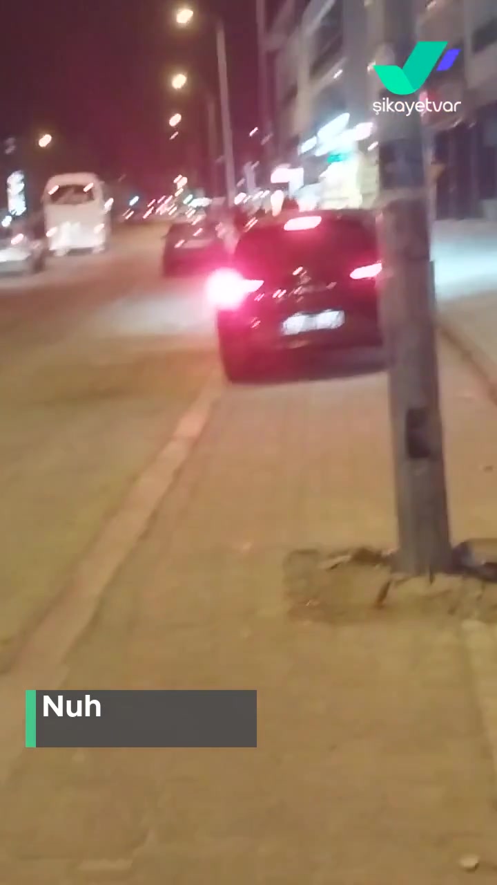 Emniyet Genel Müdürlüğü Kaldırıma Park Edenlere Cezai İşlem Uygulansın videonun kapak resmi