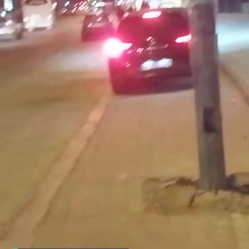 Emniyet Genel Müdürlüğü Kaldırıma Park Edenlere Cezai İşlem Uygulansın