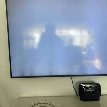 Samsung AU9000 Panel Arızası