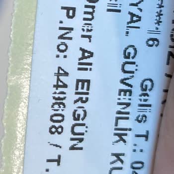 Derman Tıp Merkezi (İzmir) Acilde Doktorun Hemşirelerle Şakalaşmasını Bekledik Yarım Saat