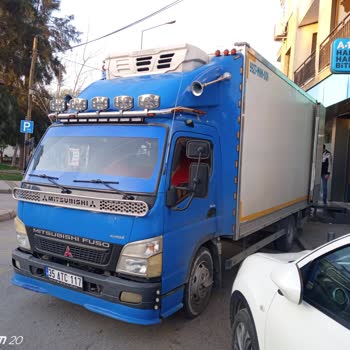 A101'in Trafik Güvenliğini Tehdit Eden Mal İndirme Saati