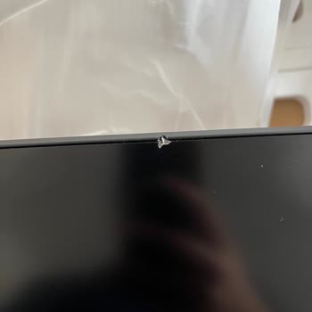 Trendyol /Ekstraucuz Sitesinden Aldığım Monitör Kırık Geldi