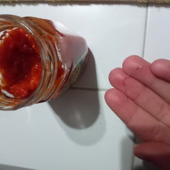 Burcu Gıda Ajvar Acı Salçasında Yabancı Cisim Bulundu