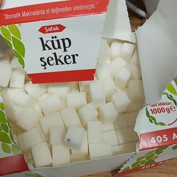 BİM Böcek Gibi Bir Şey Çıktı