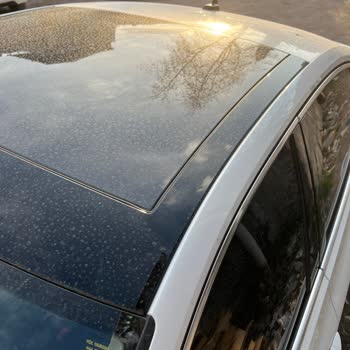 Volkswagen Passat Elegance 2020 Sunroof Plastik Çerçeve Çatlama Kusuru
