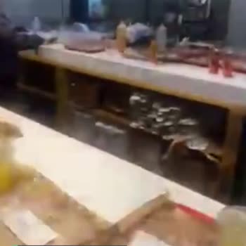 Dürümle Geç Sipariş Teslimi Ve Mutfak Çalışanların Ciddiyetsiz İş Yapmaları