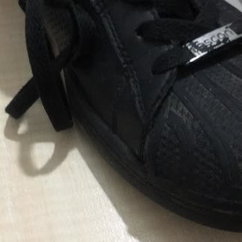 Ankamall Lescon'dan Yırtılan Ayakkabı Hayal Kırıklığı