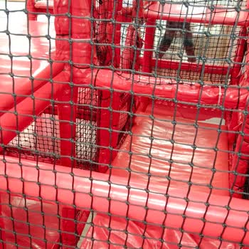 Burger King Oyun Alanı Güvenlik Sorunu