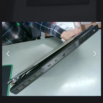 Monster Notebook Plastik Menteşe Kırılması Ve Bilgisiz Müşteri Hizmeti