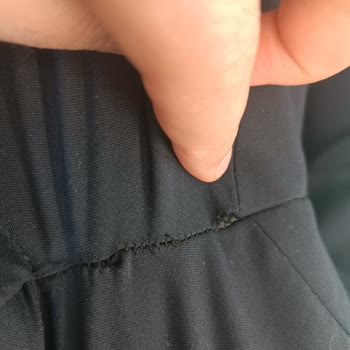 Süvari Giyim Yanlış Dikim Ve Kendiliğinden Sökülmesi