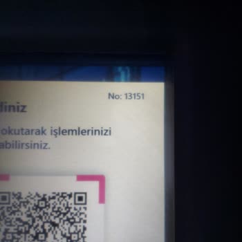 İş Bankası Ortak ATM Paramı Yuttu.