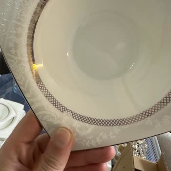 Karaca Züccaciye Karaca Markalı Yemek Setinin Deseni Silinmesi