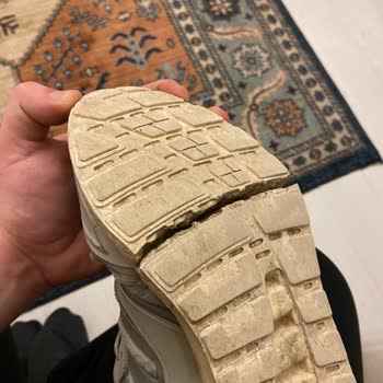 Adidas Malının Arkasında Durmuyor