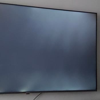 Grundig TV Işık Sızması