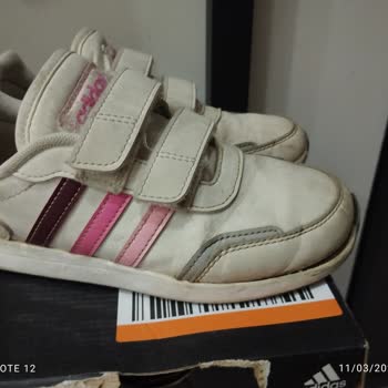 Adidas Ayakkabı Tabandan Açılma Sorunu