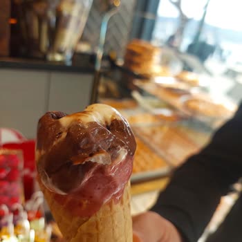 Mado Dondurmasından Plastik Bant Çıktı