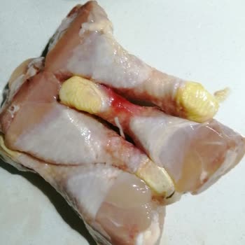 Şenpiliç Tavuklar Temizlenmeden Satışa Sunuluyor!