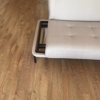 Bursa Geçit İstikbal Mağazasının İlgisizliği