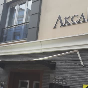 Superonline Sokaktaki Fiber Kablosu Düştü Umurlarında Değil