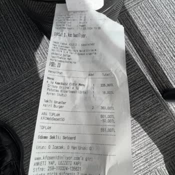 KFC Sipariş Eksik Geldi Muhatap Yok