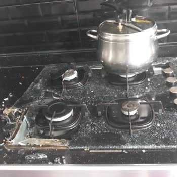 Silverline Marka Set Üstü Ocak Patladı İlgilenen Yok