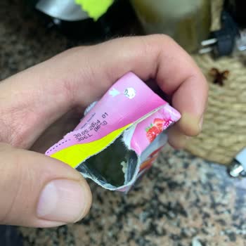 Danone Çilekli Sütün İçindeki Ne?