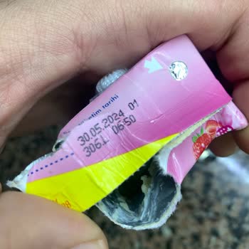 Danone Çilekli Sütün İçindeki Ne?