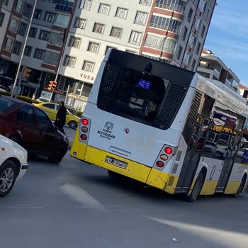 Konya Büyükşehir Belediyesi Şoförün Kaba Davranışı