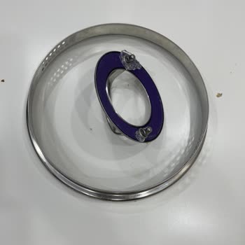 Korkmaz Mutfak Eşyaları Tencere 10 Cm Aşağıya Düşüp Kırıldı!