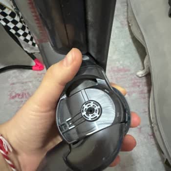 Dyson V15 Servis Hüsranı: 6 Aydır Bekleyiş!