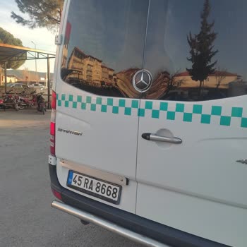 Manisa Büyükşehir Belediyesi Belediye Otobüslerinde Şoför Tavırları