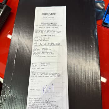 Vans Ayakkabı Vans Spor Ayakkabı Taban İçinde Kısa Sürede Oluşan Yırtılma