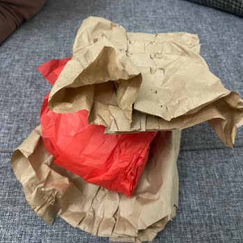 Trendyol Express Kargom Açılmış Geldi