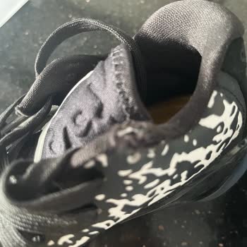 Nike Ayakkabı - Kumaş Açılması